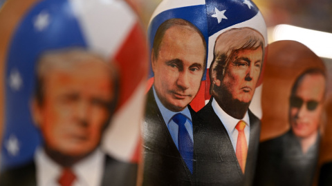 al presidente ruso Vladimir Putin y al presidente estadounidense Donald Trump.