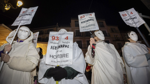 Manifestación con motivo del Día Internacional para la Eliminación de la Violencia contra la Mujer en Toledo. Manifestación con motivo del Día Internacional para la Eliminación de la Violencia contra la Mujer en Toledo.