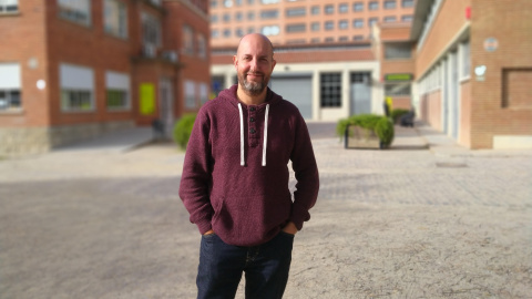 El periodista Jordi de Miguel, guionista de 'La SEAT: motor de llibertat', fotografiat a Sabadell.