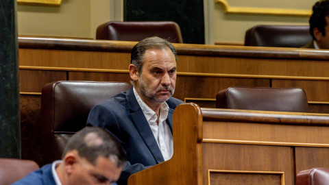 José Luis Ábalos José Luis Ábalos, ya como diputado independiente, en una sesión de septiembre de 2025.