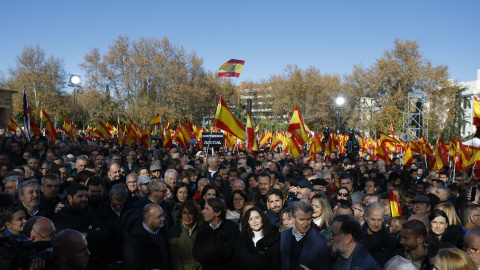 Imagen de la concentración de este domingo organizada por el PP bajo el lema "Efectivamente: mafia o democracia".