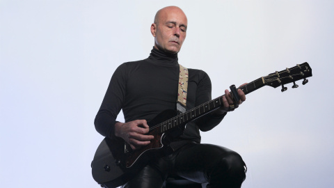 Javier Corcobado inicia en enero la gira de conciertos del disco Solitud y Soledad.