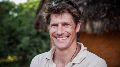 Frank Pope, el hombretón que salva a los elefantes 