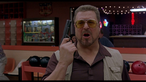 ¡Apunta un cero! escena completa Extracto de la película El Gran Lebowski.