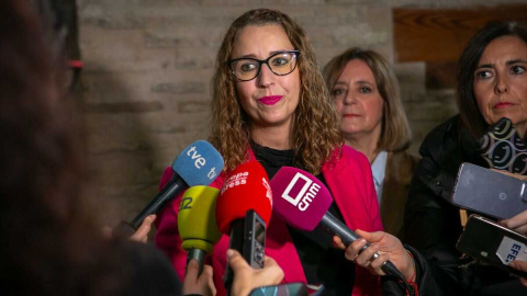 Sara Simón da marcha atrás, se disculpa por sus palabras sobre las primarias del PSOE que ganó Sánchez y asume el "error"