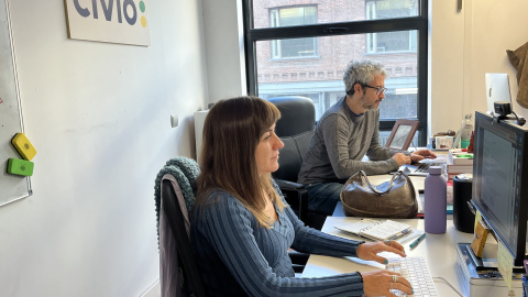 Eva Belmonte y David Cabo, codirectores de la Fundación Ciudadana Civio.