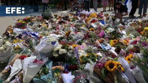 Duelo y silencio en Sídney tras el tiroteo más grave en Australia en tres décadas