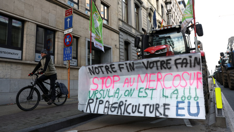 Protestas en Bélgica contra el acuerdo de libre comercio entre UE- Mercosur. Protestas en Bélgica contra el acuerdo de libre comercio entre UE- Mercosur.