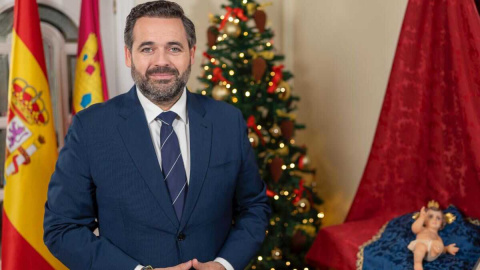 Núñez felicita la Navidad alertando de una "crisis de valores" cristianos entre ataques a la "honestidad" de Page