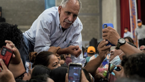 Nasry Asfura, durante un mitin. Nasry Asfura, durante un mitin.