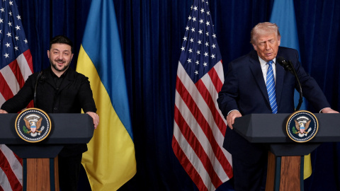 El presidente de EEUU, Donald Trump, y el de Ucrania, Volodímir Zelenski. en una comparecencia conjunta tras su encuentro en Mar-a-Lago (Florida, EEUU). El presidente de EEUU, Donald Trump, y el de Ucrania, Volodímir Zelenski. en una comparecencia conjunta tras su encuentro en Mar-a-Lago (Florida, EEUU).