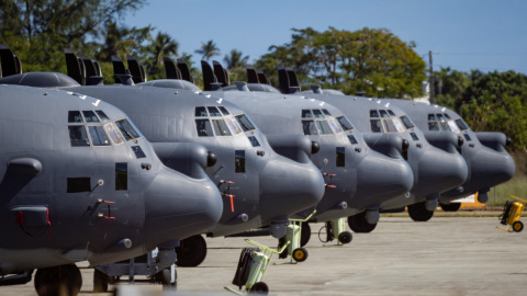 Aviones de Fuerza Aérea de EEUU en Puerto Rico, en medio de tensiones entre Venezuela y el país estadounidense.