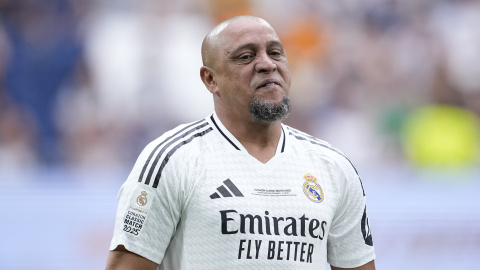 El exjugador del Real Madrid, Roberto Carlos, durante un partido de Leyendas en una imagen de archivo.