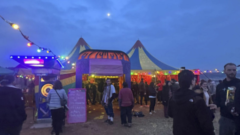 'Rave' en el pantano del Cenajo, en Albacete. 'Rave' en el pantano del Cenajo, en Albacete.