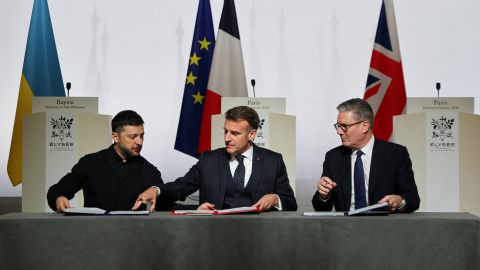 Macron en la reunión de la Coalición de Voluntarios El presidente francés, Emmanuel Macron, en rueda de prensa junto al presidente ucraniano, Volodímir Zelenski, el primer ministro británico, Keir Starmer, y el canciller alemán, Frierich Merz.