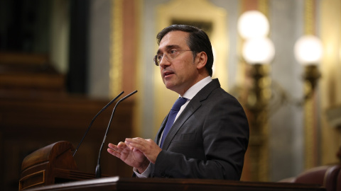 Imagen de archivo del ministro de Asuntos Exteriores, Cooperación y Unión Europea, José Manuel Albares, en una sesión de control al Gobierno.