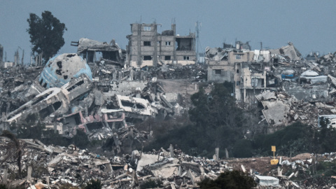 2025-12-30T114731Z_1771370879_RC2FQIABFC28_RTRMADP_3_ISRAEL-PALESTINIANS-GAZA Edificios dañados en la Franja de Gaza.