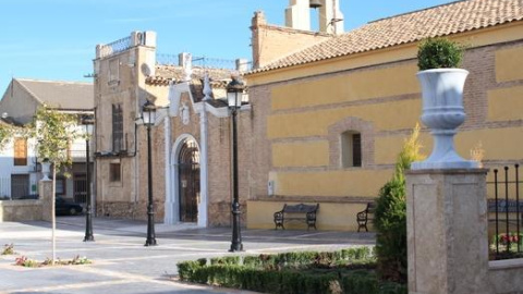 palacio-almanzora1 Fachada principal del Palacio de Almanzora, situado en la localidad almeriense de Cantoria