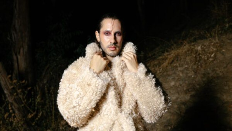 ‘Leche cruda’, la poética queer de Ángelo Néstore se hace novela