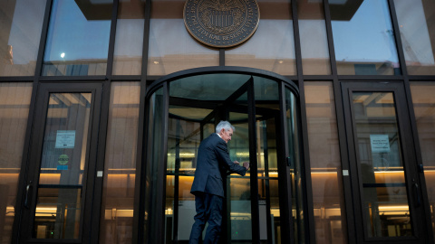 El presidente de la Fed, Jerome Powell, llega a la Reserva Federal de Estados Unidos en Washington este lunes 13 de enero de 2026. El presidente de la Fed, Jerome Powell, llega a la Reserva Federal de Estados Unidos en Washington este lunes 13 de enero de 2026.