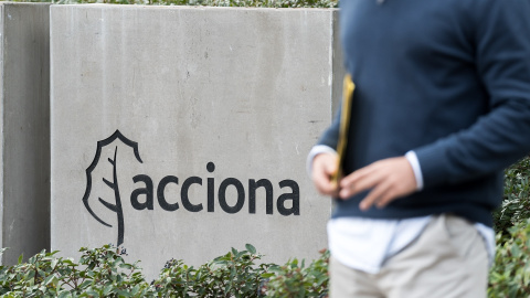 Logotipo de Acciona en la sede de Madrid.