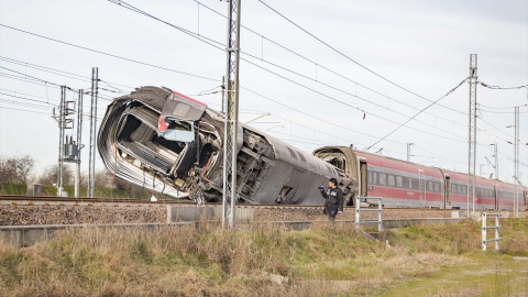 El tren tras el descarrilamiento.