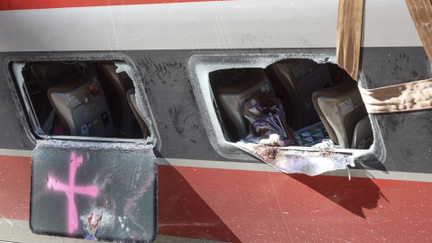 Un vagón del tren Iryio siniestrado en el accidente ferroviario ocurrido el pasado domingo en Adamuz.