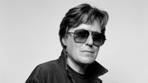 Nacho Vegas publica nuevo disco, Vidas semipreciosas.