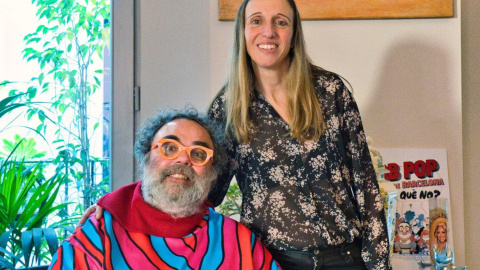 Mar Trallero al costat de Bob Pop.