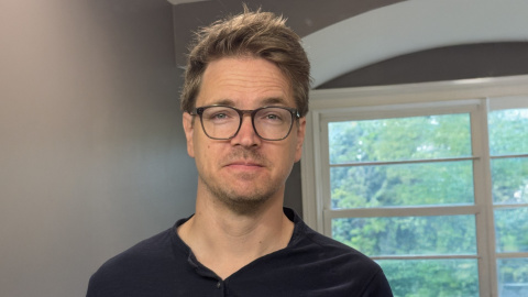 John Koenig, autor de 'El diccionario de las tristezas sin nombre'.