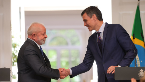 EuropaPress_5149487_presidente_gobierno_pedro_sanchez_junto_presidente_republica_federativa En un mundo crecientemente multipolar, esta alianza Sánchez-Lula ofrece una narrativa alternativa frente al autoritarismo y al neoliberalismo desregulado.