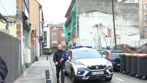 Imagen del momento del desalojo. Imagen del momento del desalojo. (captura de pantalla de Telemadrid)