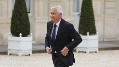 Foto de archivo de Thorbjorn Jagland, llegando al Palacio del Elíseo en París. Foto de archivo de Thorbjorn Jagland, llegando al Palacio del Elíseo en París.