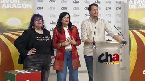 Jorge Pueyo, candidato de CHA, tras conocer los resultados de su partido en las elecciones de Aragón. Jorge Pueyo, candidato de CHA, tras conocer los resultados de su partido en las elecciones de Aragón.