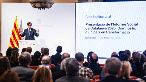 Drets El president de la Generalitat, Salvador Illa durante la presentación del informe.