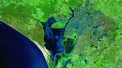 Imagen del satélite Sentinel-2 que muestra la inundación en Doñana, a 14 de febrero. Imagen del satélite Sentinel-2 que muestra la inundación en Doñana, a 14 de febrero.