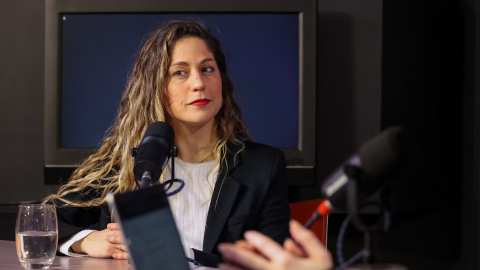 La coordinadora de Movimiento Sumar, Lara Hernández, en la redacción de 'Público'.