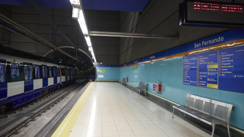 Madrid, a 22 de noviembre de 2025, en San Fernando de Henares, Madrid (España). La Línea 7 de Metro de Madrid, que conecta Pitis con Hospital del Henares, en Coslada, abre en su totalidad desde este sábado día 22, después de más de tres años de servicio interrumpido y 171,2 millones de inversión, al haber finalizado los trabajos en la infraestructura previstos en el Plan Integral de Actuaciones de San Fernando de Henares de octubre de 2022.Jesús Hellín / Europa Press22 NOVIEMBRE 2025;METRO DE MADRID;TRANSPORTE PÚBLICO22/11/2025