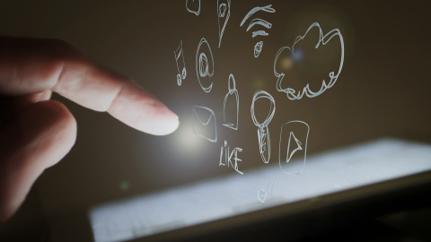 PososAnarquia_ProblemaAlgoritmico Es posible escapar a la predictibilidad que nos quiere imponer la IA.