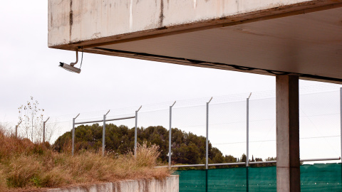 Exterior del complejo penitenciario de Brians 2, en la localidad de Sant Esteve Sesrovires (Barcelona).
