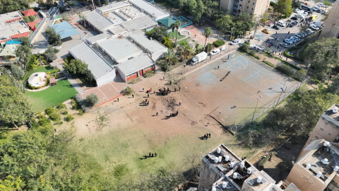 Imagen de la zona en la que impactó el misil. Imagen de la zona en la que impactó el misil.