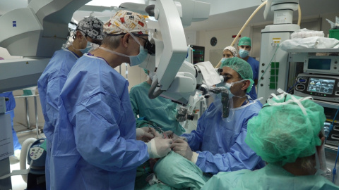 Trasplantament de cara a l'Hospital Universitari Vall d'Hebron; una operació possible gràcies a una donant que va rebre l'eutanàsia