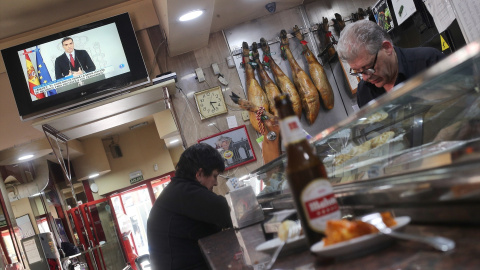 Fotografía de archivo de un bar en el centro de Madrid Fotografía de archivo de un bar en el centro de Madrid