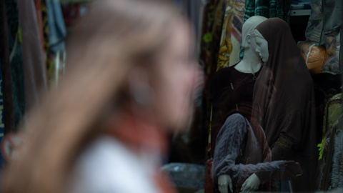 Un burka en una tienda en Barcelona, en una imagen de archivo.