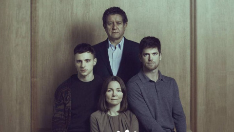 Cartel promocional de 'Querer'. Cartel promocional de 'Querer'.