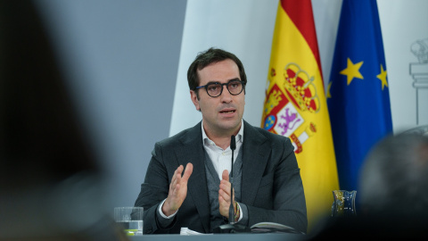 El ministro de Economía, Comercio y Empresa, Carlos Cuerpo, durante una rueda de prensa posterior al Consejo de Ministros, a 17 de marzo de 2026
