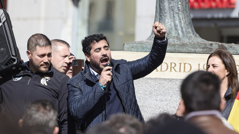 El eurodiputado y líder de Se Acabó la Fiesta (SALF), Alvise Pérez El eurodiputado y líder de Se Acabó la Fiesta (SALF), Alvise Pérez, durante una manifestación de un sindicato policial.