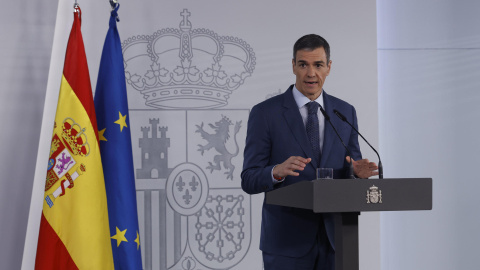 El presidente del Gobierno, Pedro Sánchez, durante su comparecencia este viernes, tras finalizar la reunión del Consejo de Ministros extraordinario en la Moncloa