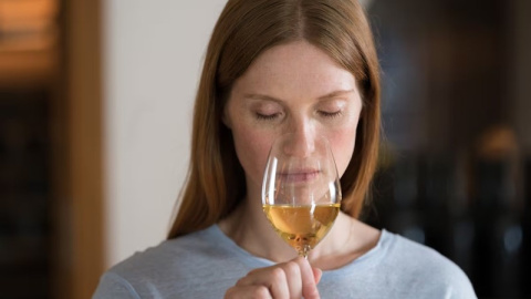 serie apple tv Foto: Fleur Geffrier encarna a Camille Léger en la serie 'Las gotas de Dios'.