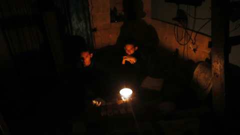 Ua casa sin electricidad este sábado, en La Habana (Cuba). Ua casa sin electricidad este sábado, en La Habana (Cuba).